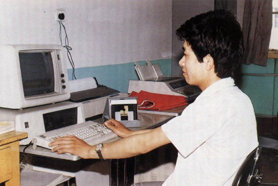 BMPC-XT計算機。建廠(chǎng)后始終把技術(shù)改造作為工作重點(diǎn)來(lái)抓。1980-1988年中，每年都安排了重點(diǎn)技術(shù)改造項目。